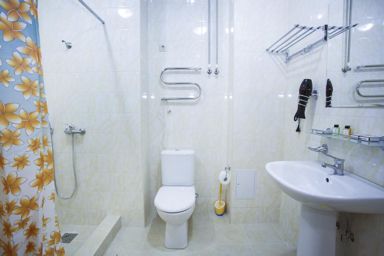 Hotel Acra 수쿰 외부 사진