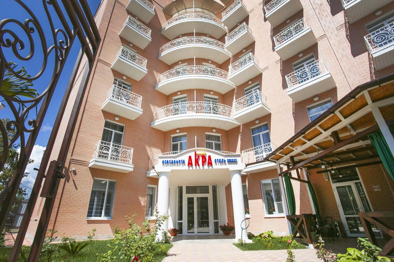 Hotel Acra 수쿰 외부 사진